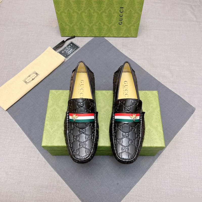 G*u*i leather shoes